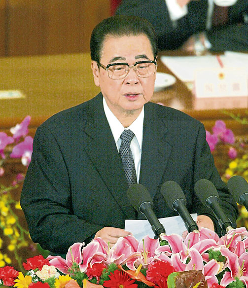 2003年3月, 李鹏最后一次以人大委员长的身分在中国全国人大会议上发表讲话。（美联社）