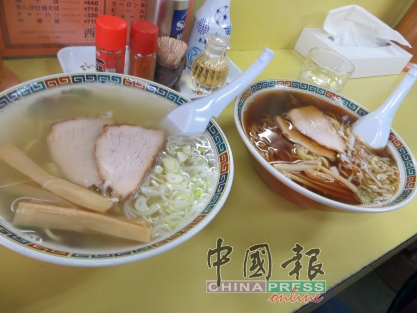 与札幌的味噌拉面和旭川的豚骨拉面齐名的函馆盐味拉面，是值得一试的函馆当地美食。