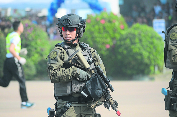  反恐特勤队（CTRU）是香港警察一支前线反恐警力。