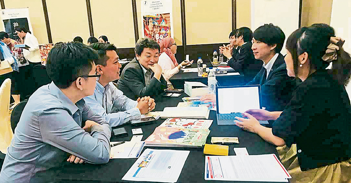 各单位代表在“2019年日本奖励团研讨会”上交流及咨询相关详情。