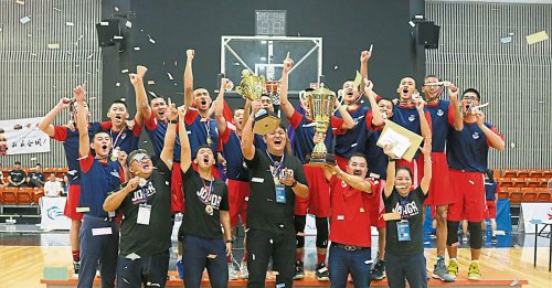 ◤全国U17篮球赛◢ 冠军献给热血基层  柔男分享致敬