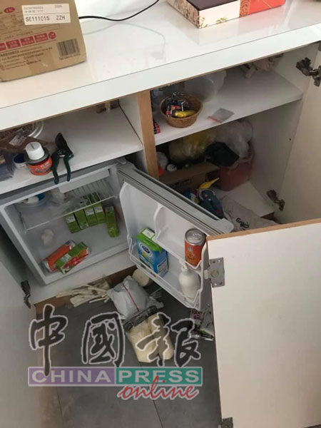窃贼连店内的小冰箱，也不放过。