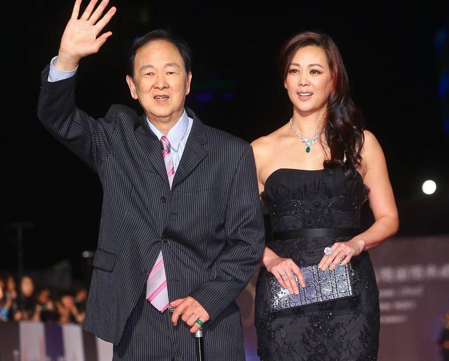 王羽2013年与女儿王馨平参加金马奖。