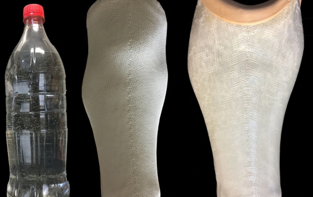 大约5个一公升装的可乐塑料瓶（左）就可以制出一个假肢套。