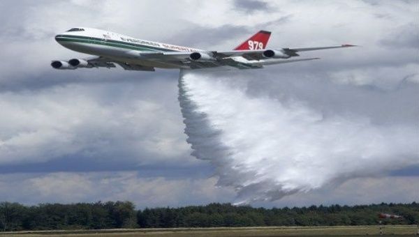 全球最强的“747超级消防机”。