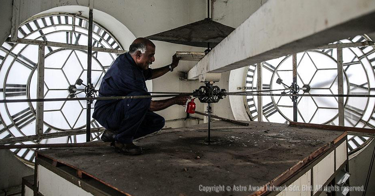 古纳瑟加兰42年来勤奋工作，守护大钟楼。