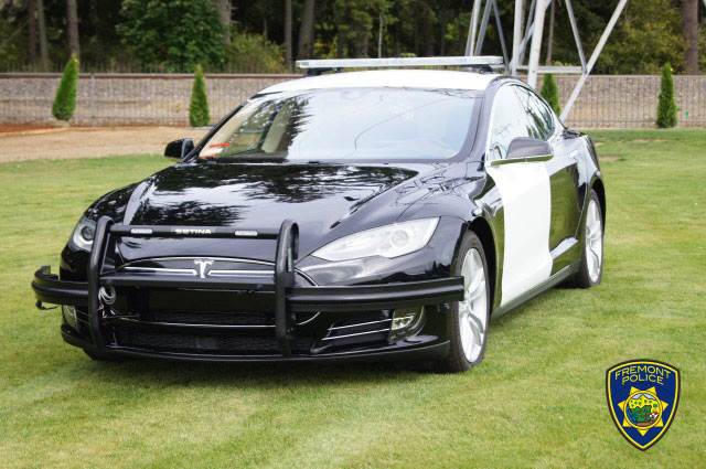 加州佛利蒙市警方今年3月购入Tesla电动车，试验是否适合执法部门使用。