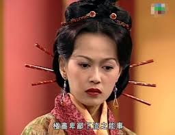 姚莹莹最为人熟知角色就是港剧《寻秦记》里的朱姬。翻摄香港《壹周刊》