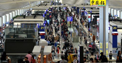 旅客人数下跌  港机场客运量大幅下降
