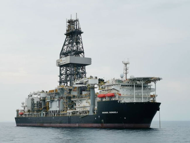 大马海事执法机构扣押在巴哈马注册的“SONANGOL QUENGUELA”钻井船。