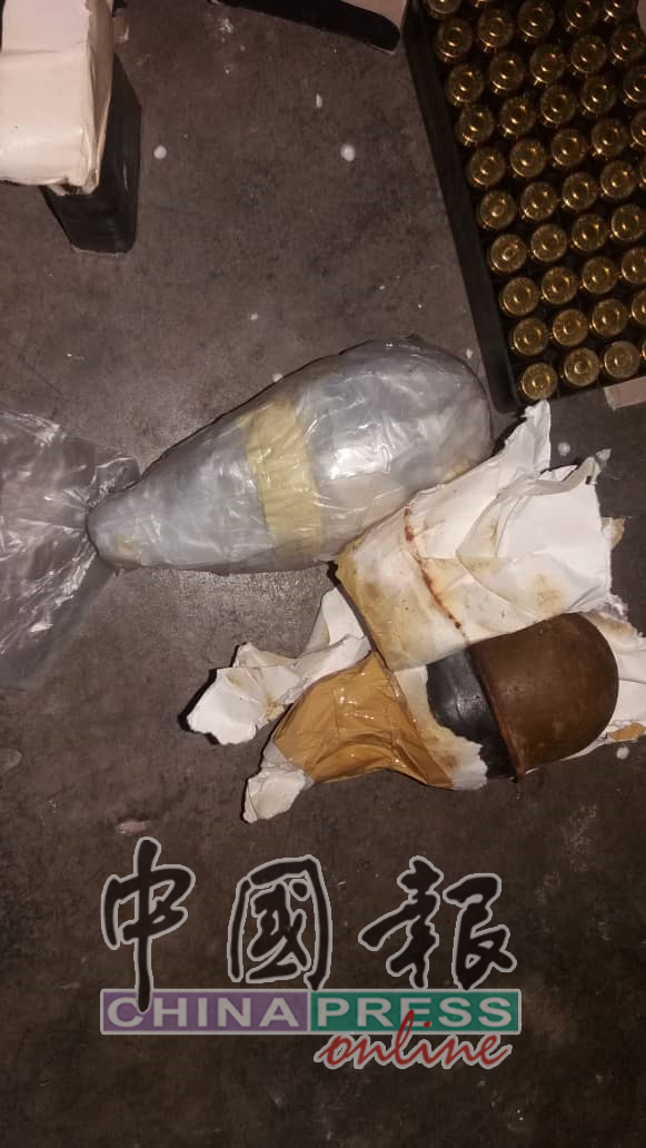 警方搜出2枚手榴弹，会在调查结束后引爆。