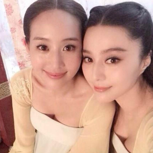 范冰冰与张钧甯公开晒姊妹情。