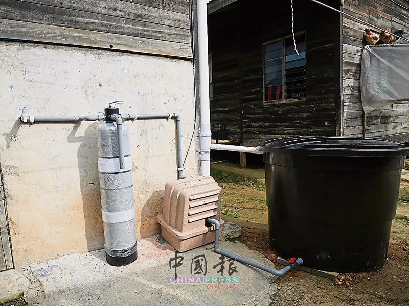 在每个住家增设具备过滤设施的雨水收集系统。