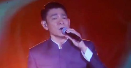 劉德華出席國慶晚會  獻唱《中國人》燃爆全場