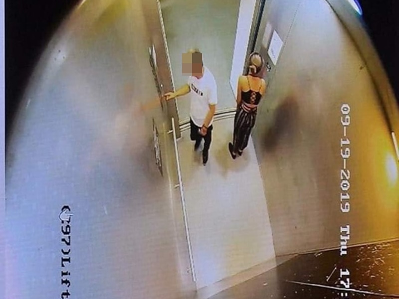 网传高清CCTV画面，白衣男与陈彦霖同处升降机。