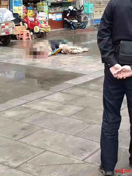 两兄弟跳楼的事发现场。