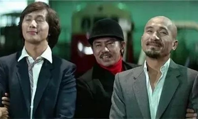 陳星在《最佳拍檔》中與許冠傑（左）及麥嘉（右）有不少對手戲。