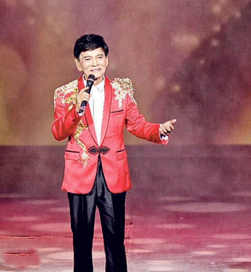 75岁郑锦昌刚在港完成4场告别演唱会。