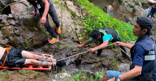 苏梅岛自拍意外 法游客跌落瀑布丧命