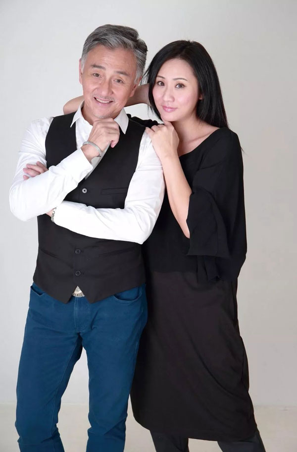 吴岱融与妻子锺淑慧过去是知名三级片情侣。