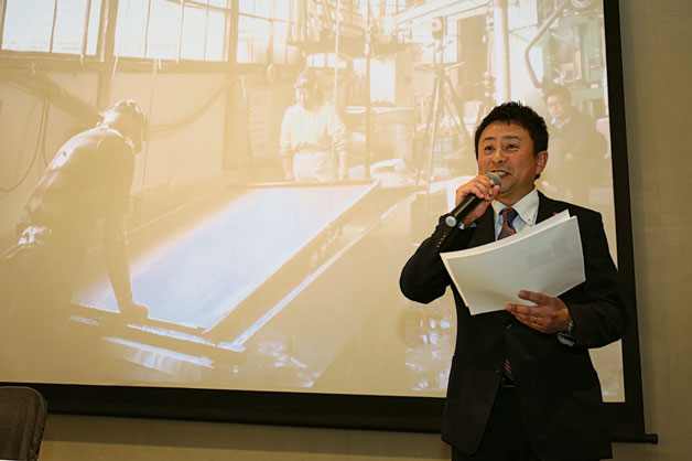 中川宽之介绍，该公司迄今仍沿用传统工艺制作和纸。