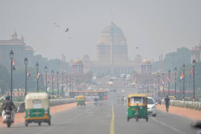 2019年10月15日，印度新德里出现严重的空气污染。（法新社）