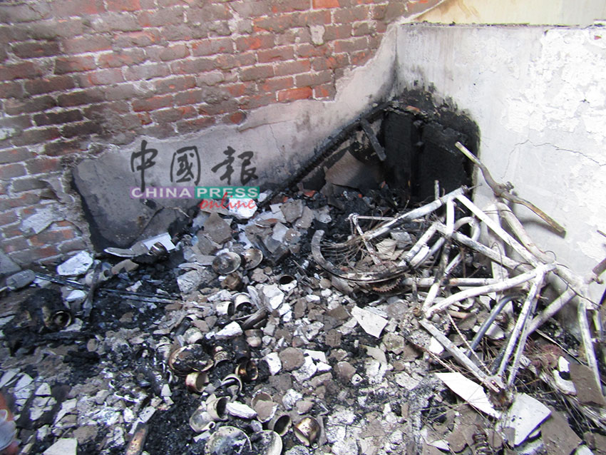 相信来自印度的死者遗体,是在此处被发现。