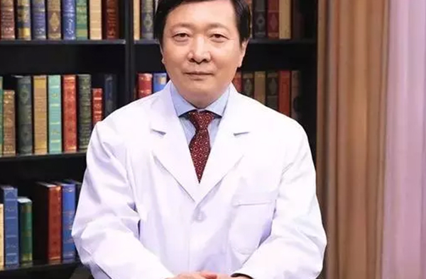 北京大学第一医院呼吸和危重症医学科主任王广发。