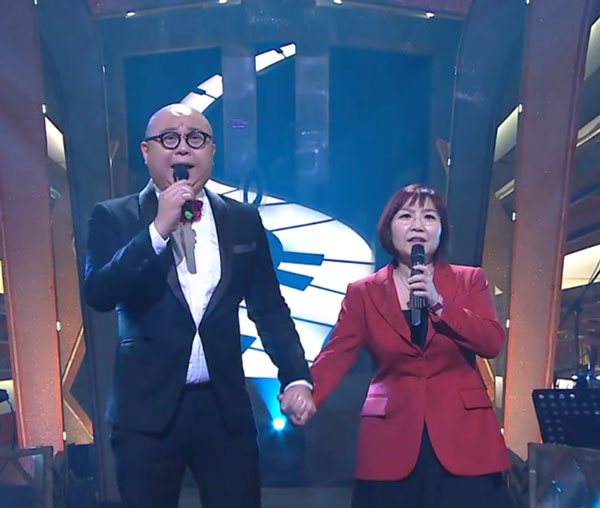 林盛斌与麦玲玲在《流行经典50年》节目合唱《好好恋爱》。