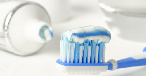【健康百科】牙膏常見抗菌成分 或對骨骼有負面影響