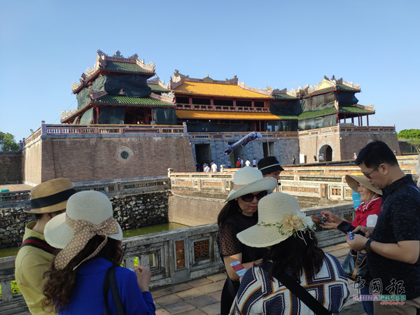 顺化皇城，世界文化遗产，嘉庆皇获得清朝恩准而仿建紫禁城式建筑。