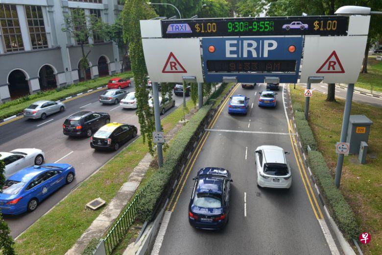  新加坡公路电子收费（ERP）闸门6日起停止收费。（档案照）