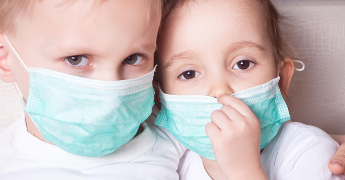 日本小儿科学会建议，别让两岁以下孩子使用口罩。