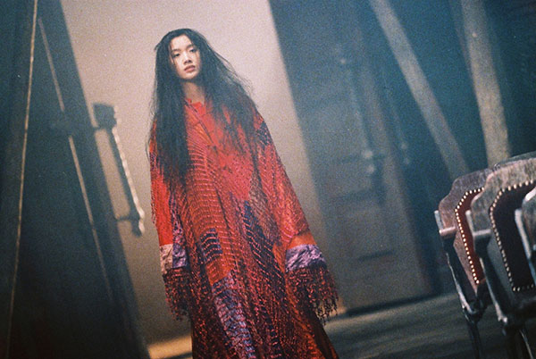 吴倩莲以《夜半歌声》获得长春电影节影后。