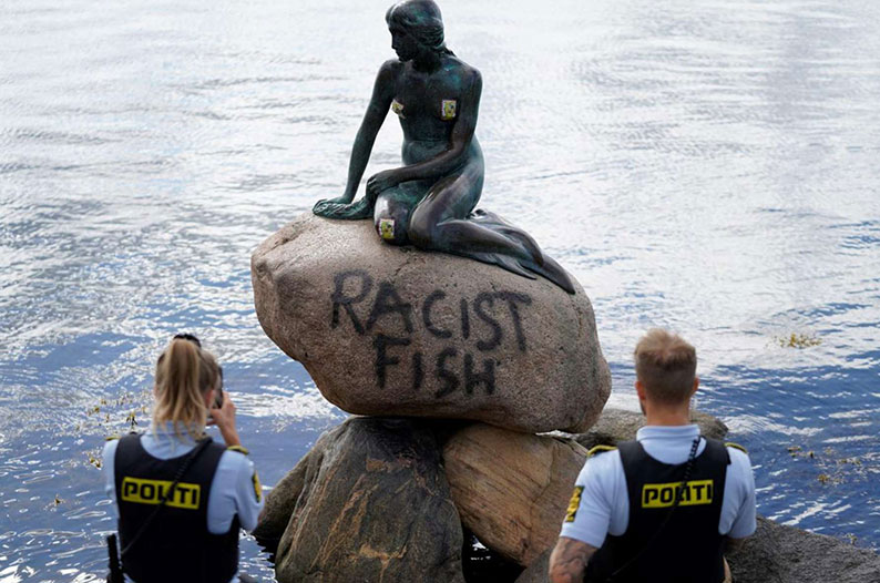 哥本哈根的美人鱼雕像岩石被发现遭人涂鸦。