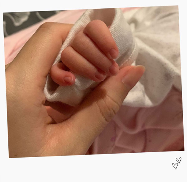 陈雪铃透过Instagram宣布诞女婴。