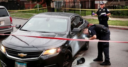 芝加哥殡仪馆 枪击14伤