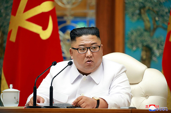 朝鲜最高领导人金针恩25日召开紧急会议。