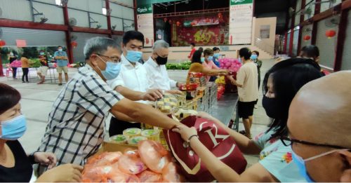 武吉不兰律推动食物银行 每月向弱势者送暖