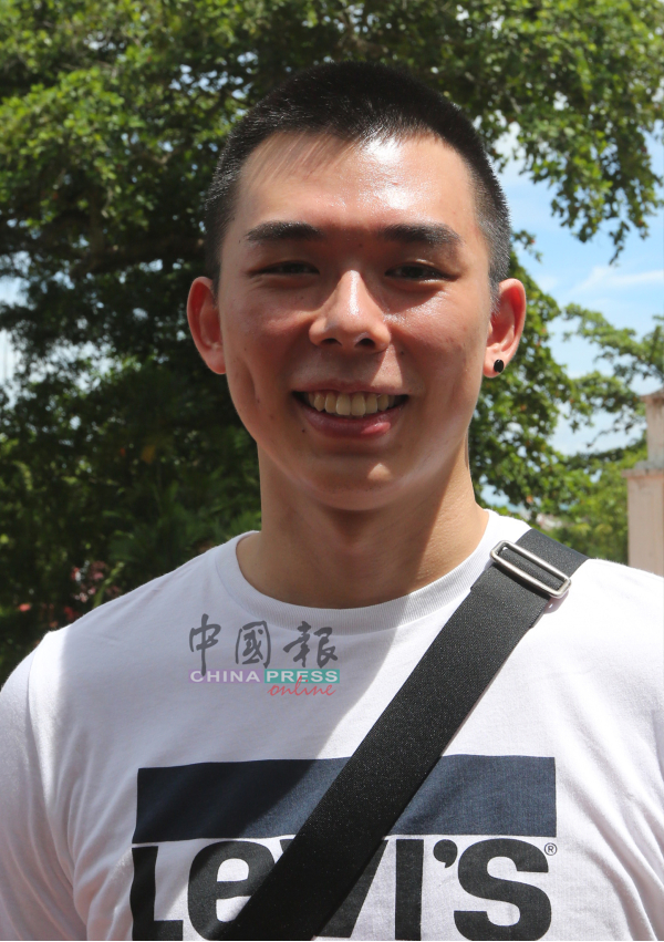 陈健益（23岁，来自吉隆坡游客）