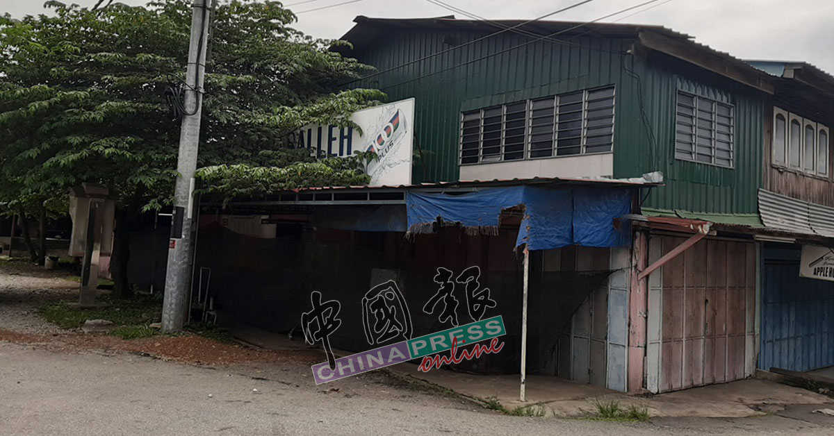 拿坡扁担饭饭店和附近商店，都被令指示关店防疫。