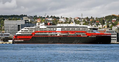 ◤全球大流行◢ 挪威游轮 爆群聚感染  近180游客 早已下船