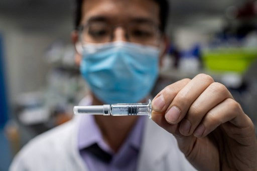 印尼的疫苗由国有制药公司Bio Farma，与中国北京科兴生物制品公司联合研制。