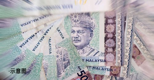 代领博彩奖金6万酬劳未到手 老妇反被骗1万2000