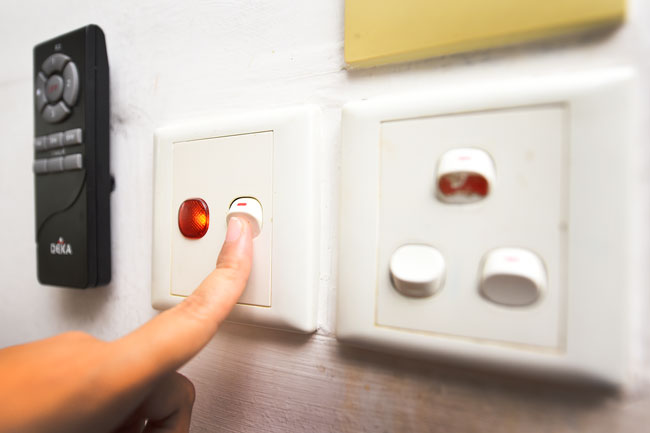 居家工作期间，用户可谨慎与精明地用电。