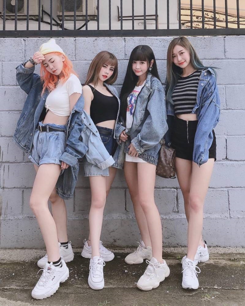 AMOi-AMOi已解散。