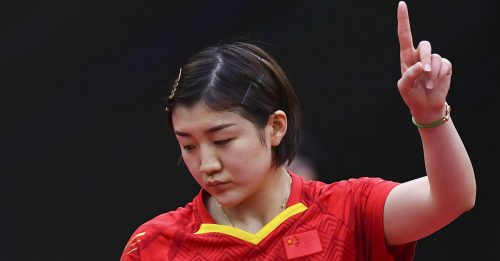◤女子世界杯乒乓赛◢阋墙决赛胜孙颖莎    陈梦封后