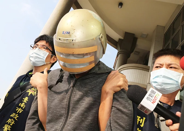 凶嫌梁育志遭警方逮捕。（台湾联合新闻网）