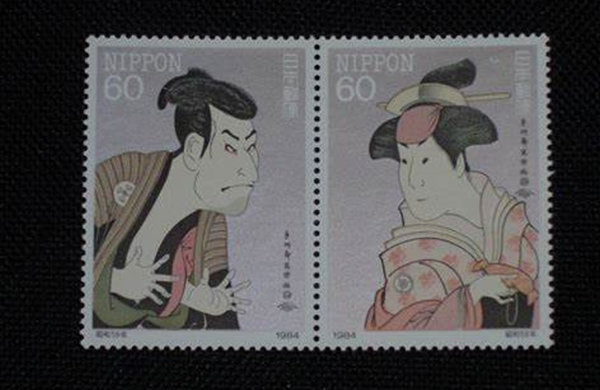 日本邮票的其中2款设计。