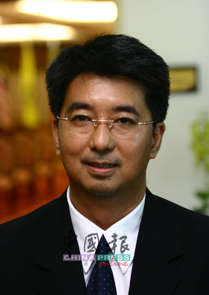 古乃光受委上议员。
